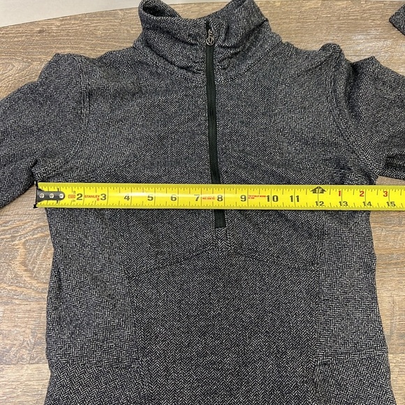 Lululemon Kanto Catch Me 1/2 Zip Heathered Herringbone Pullover Top Size 4 - Picture 8 of 10